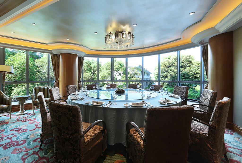 Shanghai Dongjiao State Guest Hotel Exterior photo